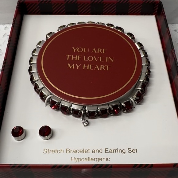 “YOU ARE THE LOVE IN MY HEART” Stretch Bracelet and Earring Set Hypoallergenic - Picture 10 of 10